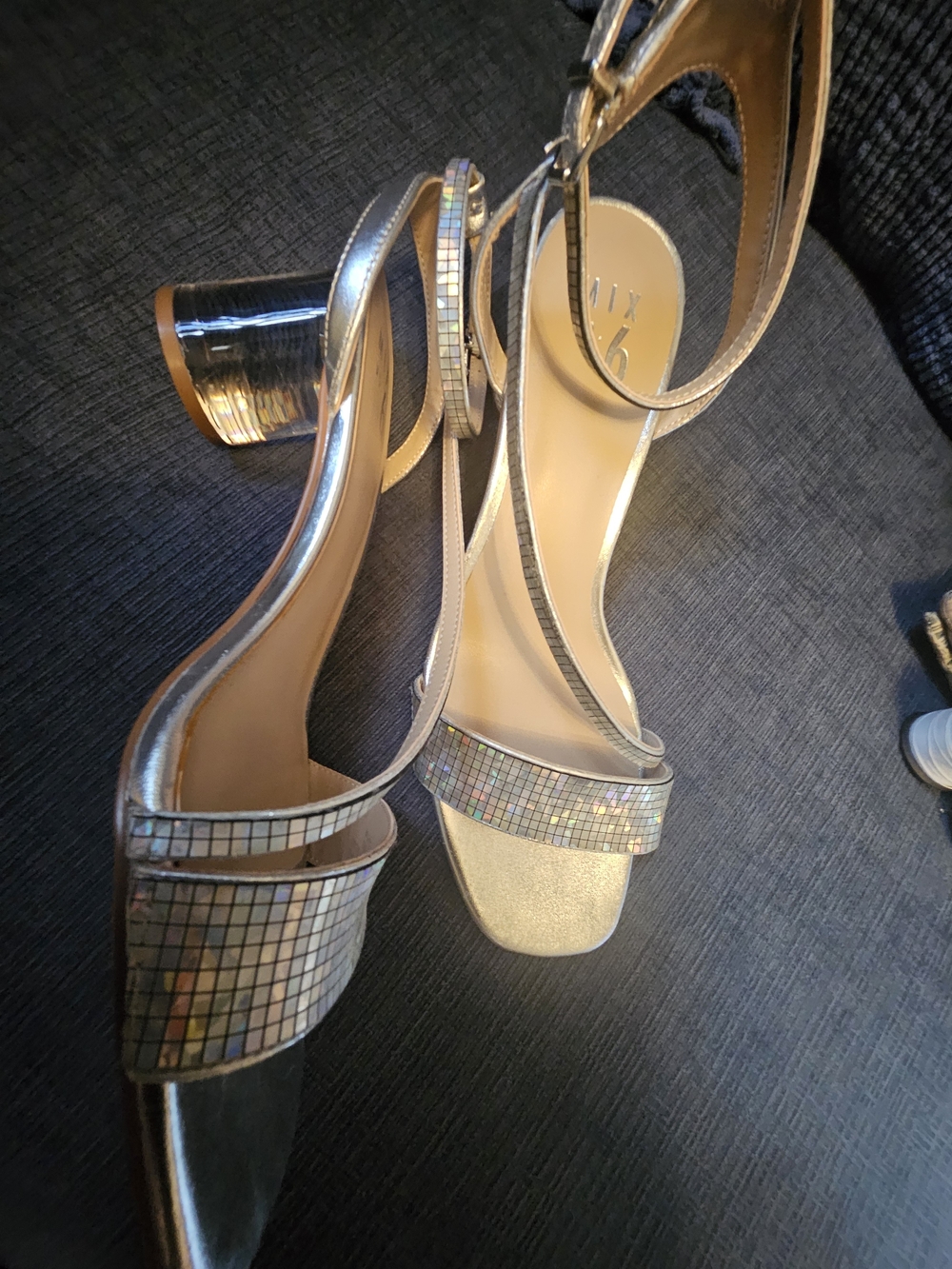 MIX No. 6 Ankle-Strap Low Heel Sandals Size 10M - Picture 6 of 9